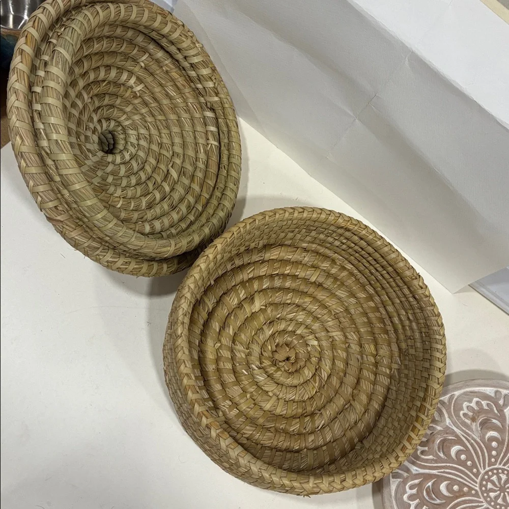 Serrv natural woven